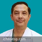 Профессор Нари Лауфер